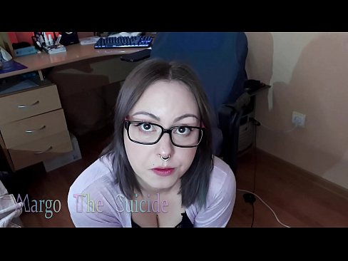 ❤️ Sexy Girl with Glasses Sucks Dildo Deeply on Camera ❤❌ Video porno pada kami ❤